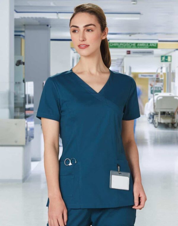 BENCHMARK - Ladies Scrub Top SH-M7640